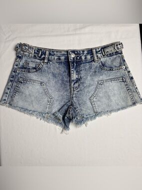 Project Rebel Short Shorts, Frayed Hems-9